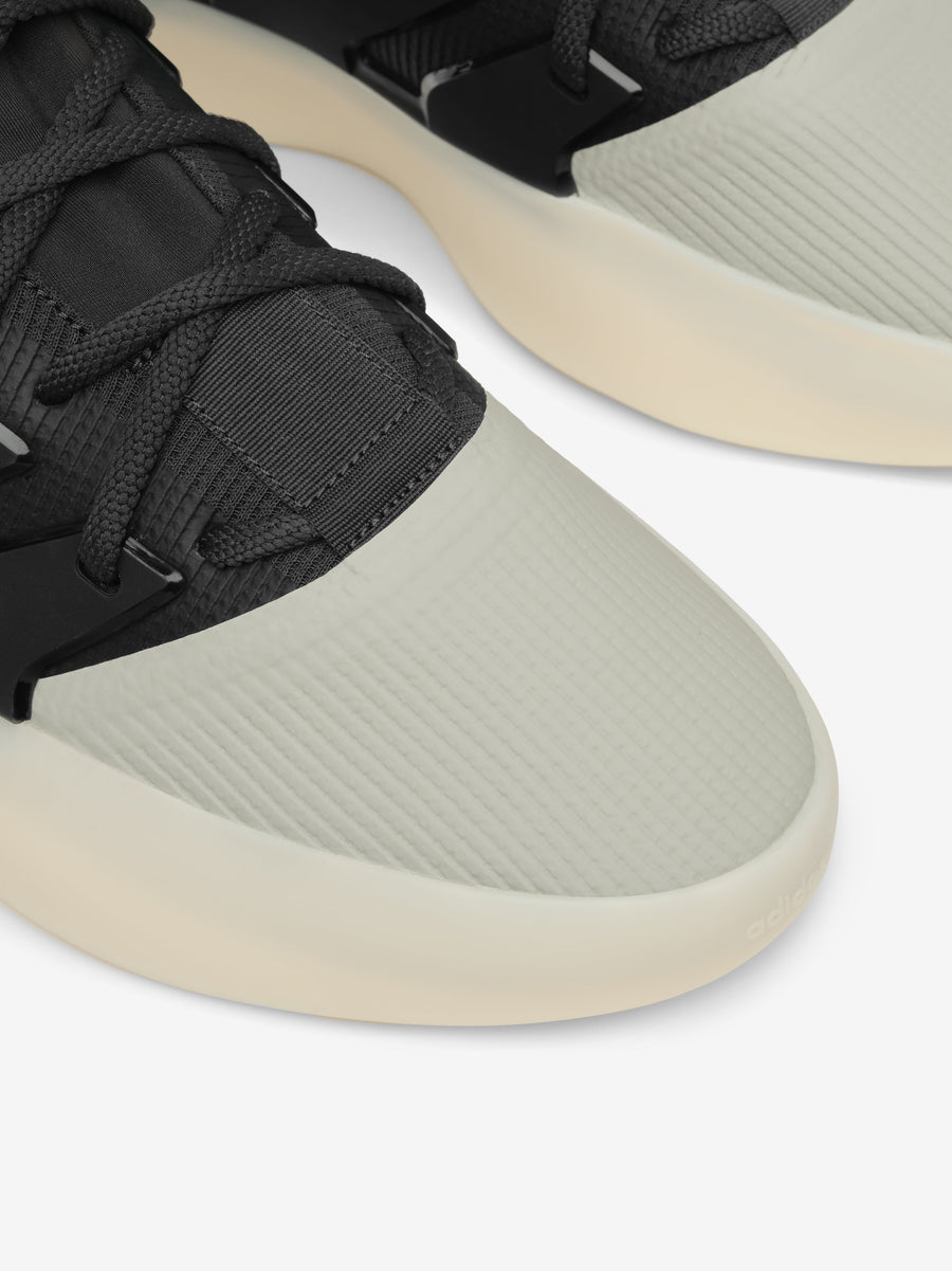 I BASKETBALL IE6179 - Fear of God